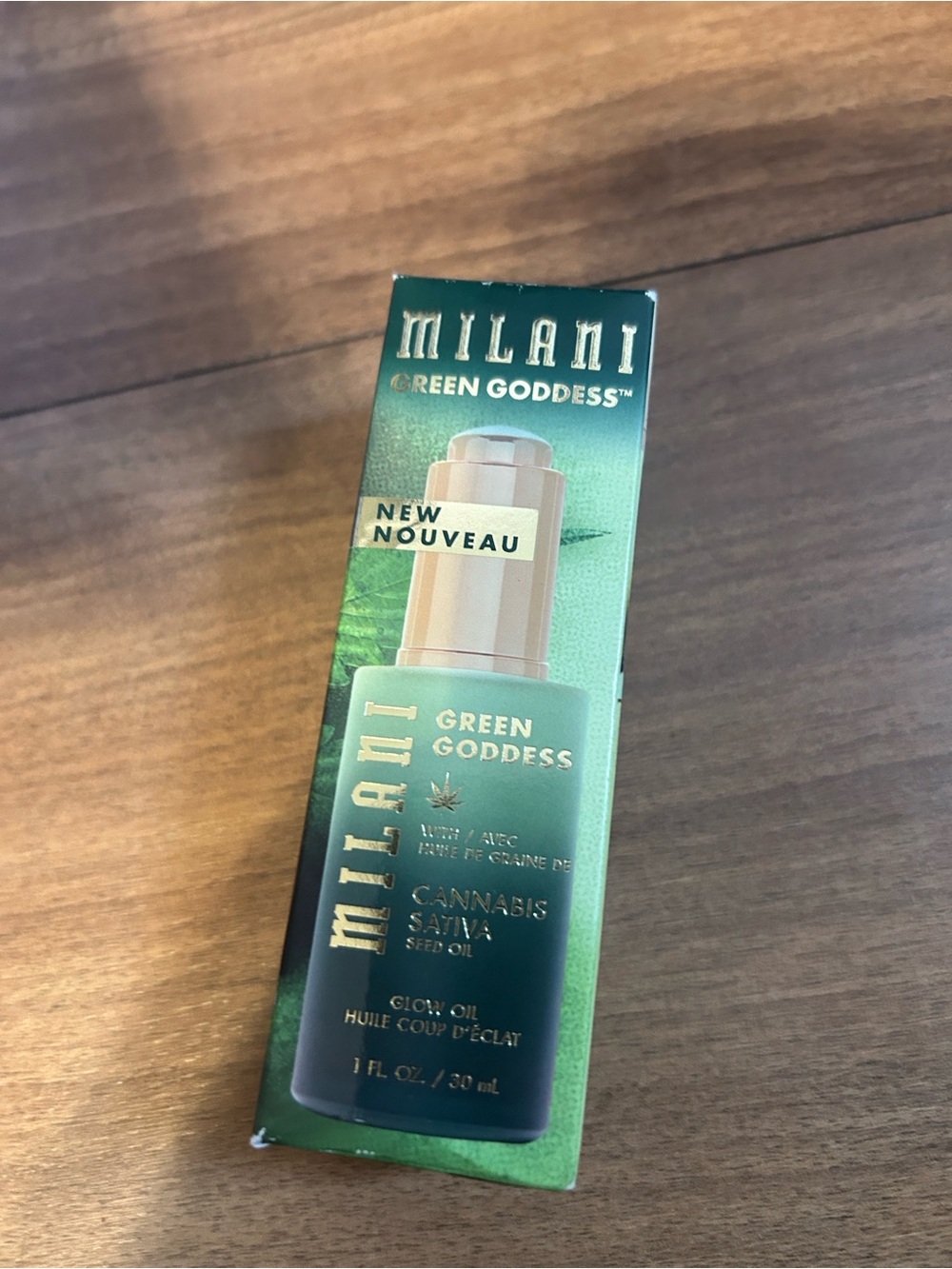 Milani Green Goddess Glow Oil - Teal Green Packaging